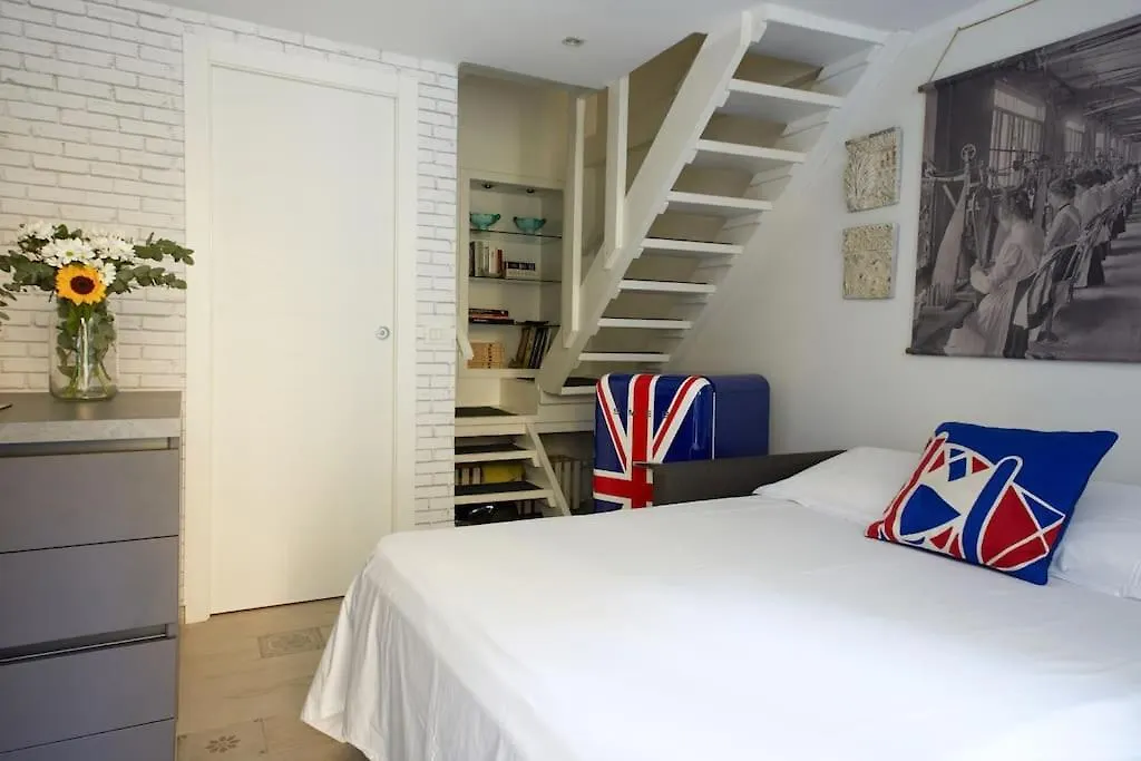 Quiet House In The Center - Porta Venezia Apartment Milan